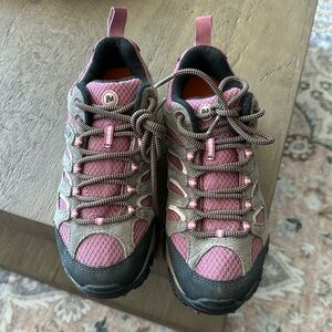 Merrell Hiking Shoes, Size 7, Brand New